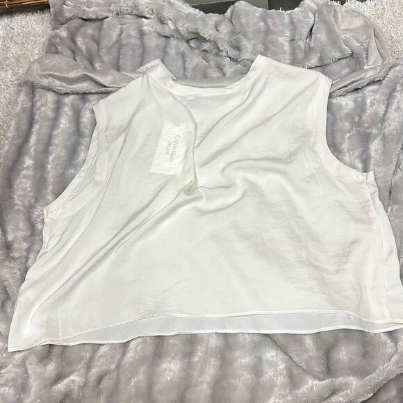 Calvin Klein Jeans Women's Charmeuse Sleeveless Cropped Top - Mascarpone Size XL - Picture 3 of 3